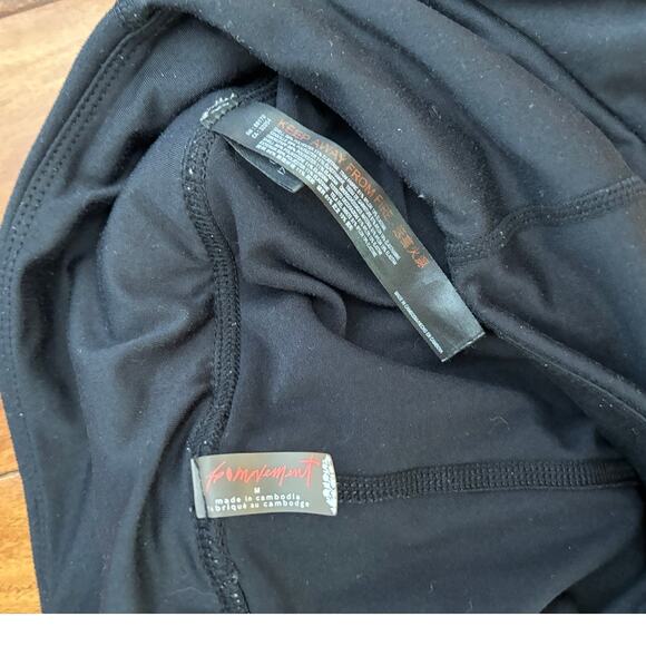 Free People Active Skort Medium Black Flowy Tennis Running Gym - Picture 3 of 4